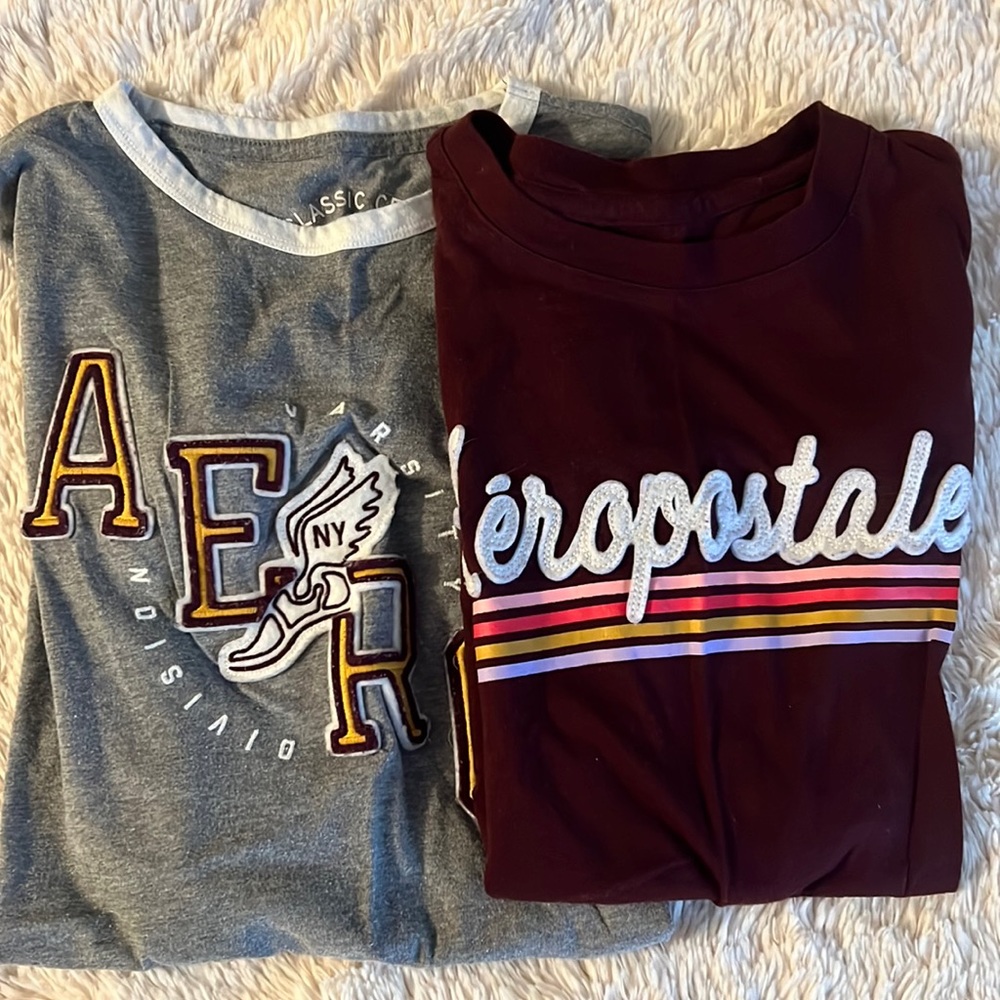 2! Aéropostale shirt for the price of 1!